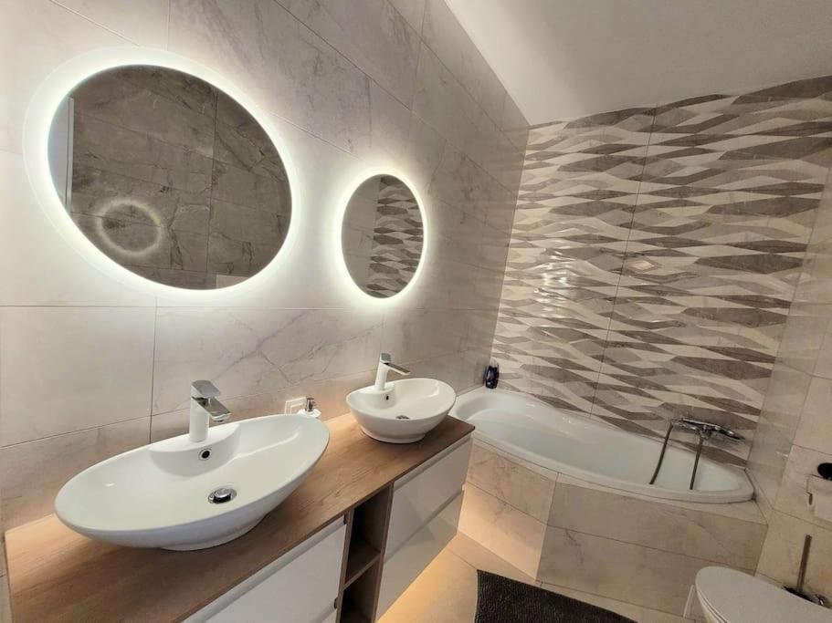 Apartment Sophie 3 Rooms, 2 Bathrooms, 8 Persons Krakow Luaran gambar