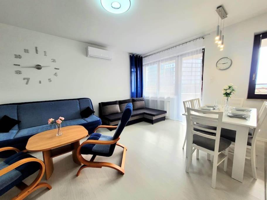 Apartment Sophie 3 Rooms, 2 Bathrooms, 8 Persons Krakow Luaran gambar